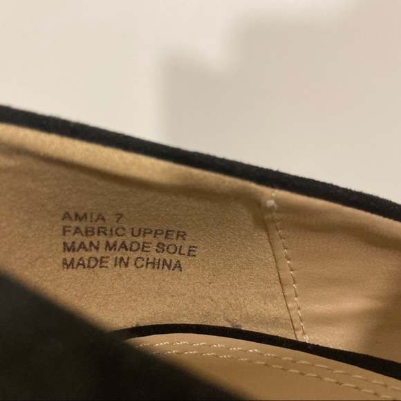 Bebe Amia Black Suede Platform Pumps - Picture 10 of 10